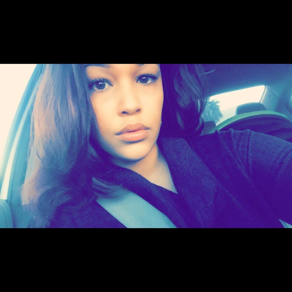 Meet your Posher, Sam